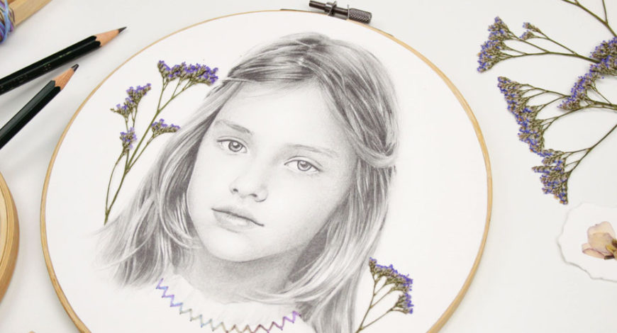 retrato infantil a lápiz, bordados y flores secas